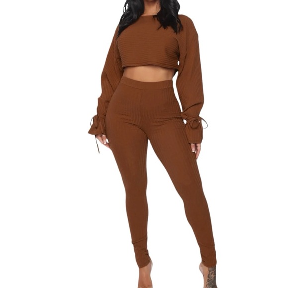 Fashion Nova 2 Piece Long Poet Sleeves Ribbed Brown Crop Top and Pants - Picture 2 of 15